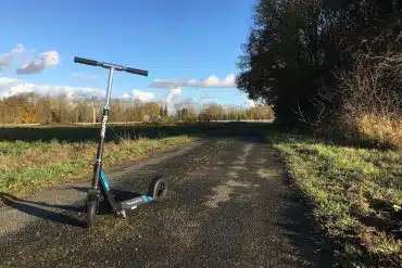 Razor A5 Air Trottinette Tout-Terrain avec Roues Gonflables