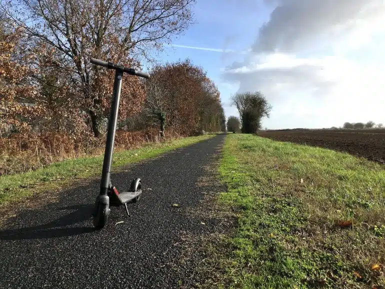 Ninebot ES2 Trottinette Électrique Adulte