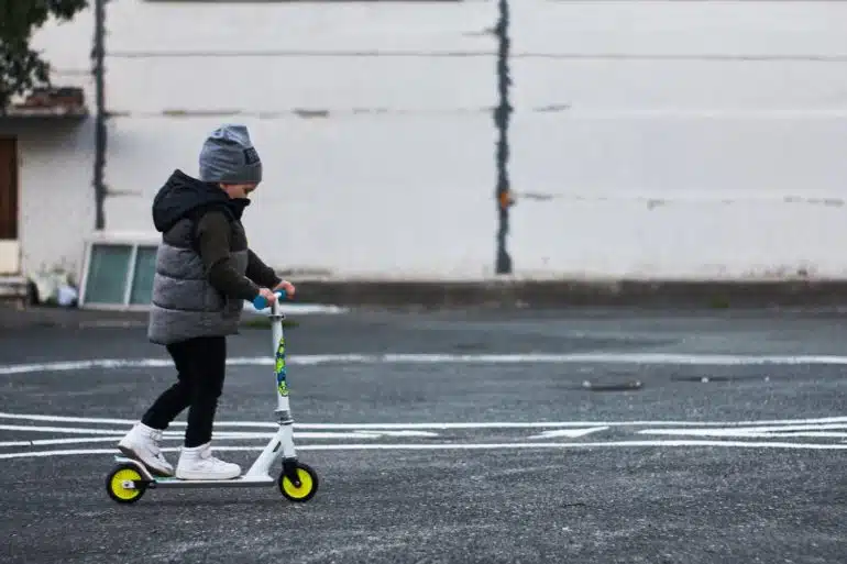 Comment choisir une trottinette pour enfant