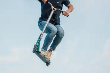 Comment choisir un système de compression pour sa trottinette freestyle