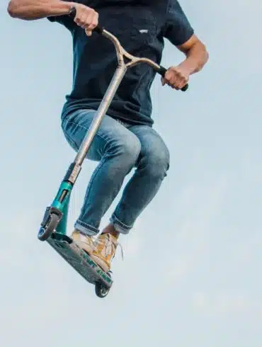 Comment choisir un système de compression pour sa trottinette freestyle