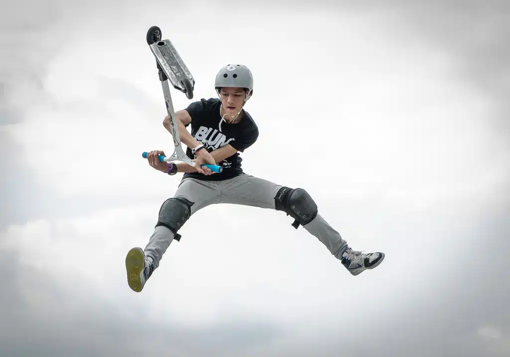 Quelle position sur une trottinette freestyle ?